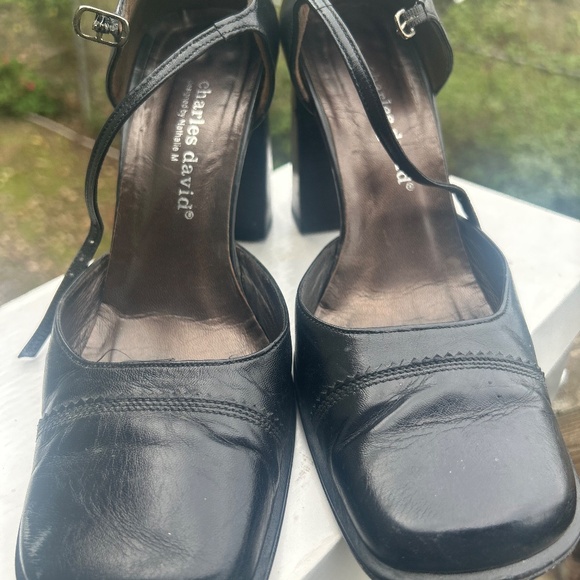 Charles David | Black Leather Mary Jane Heels 7.5 - Picture 5 of 14